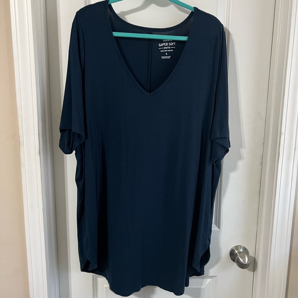 Torrid favorite tunic - Picture 4 of 5